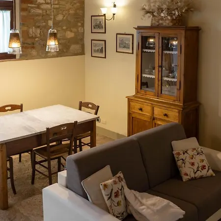 La Stalla De La Costa * Asciano